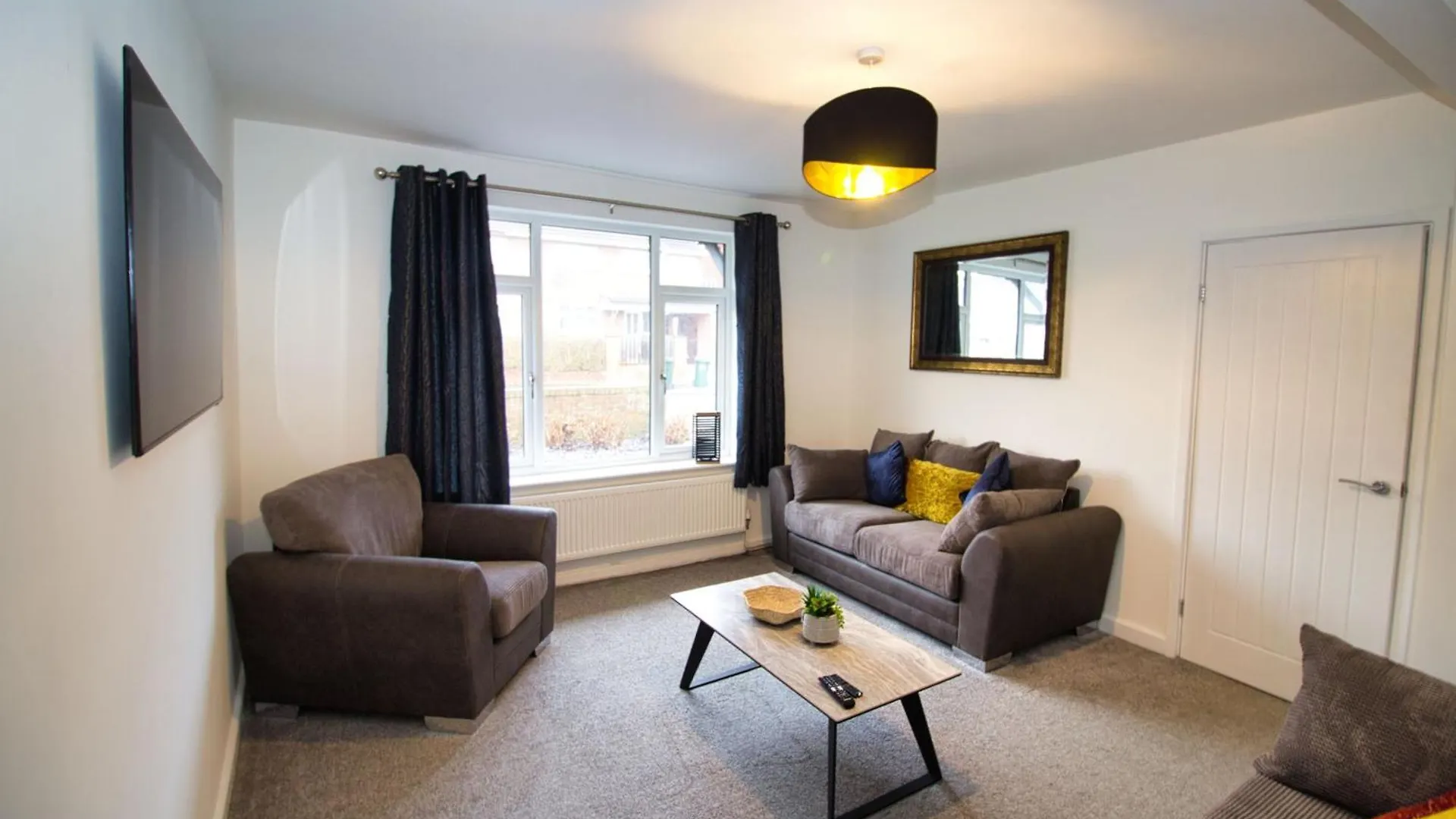 Spacious 3 Bed House - Newly Refurbished Rotherham Regno Unito